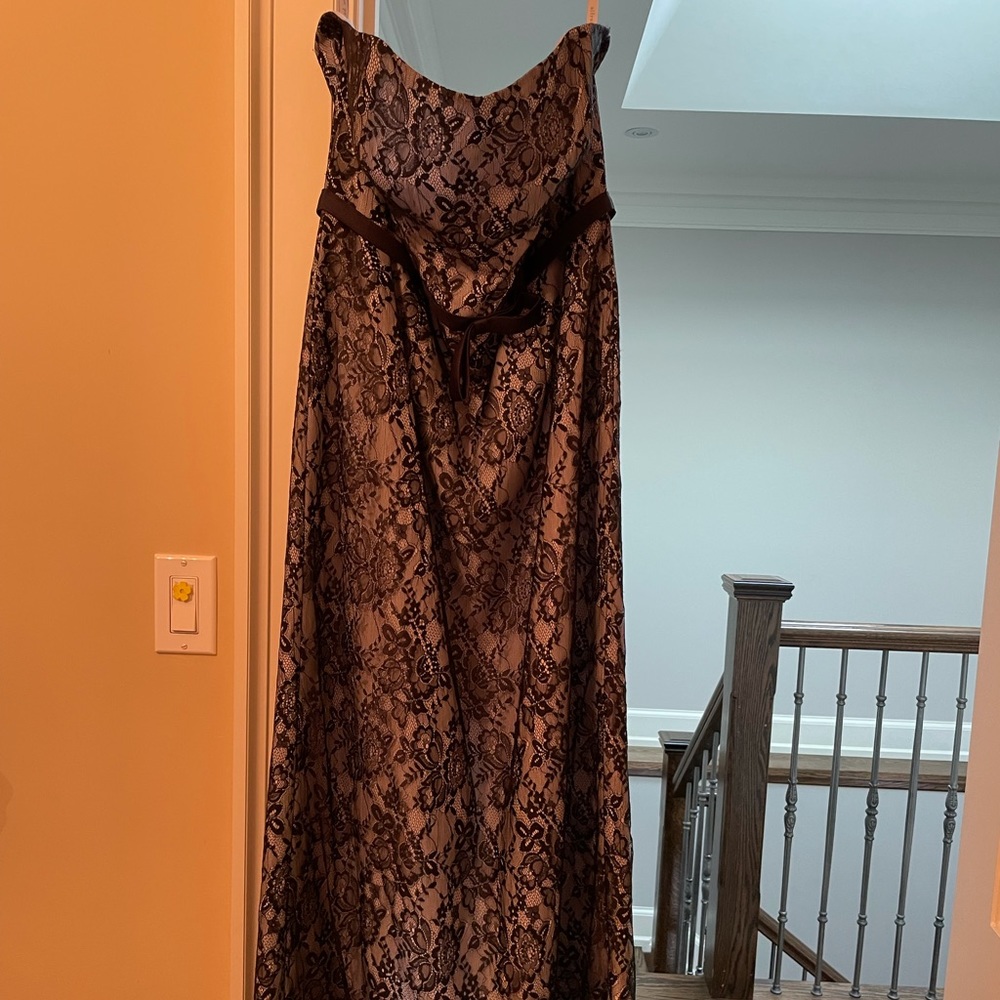 Lace overlay strapless dress